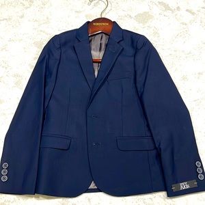 NWT: Boys Nordstrom Kids Blazer - Size 6 - New - Navy- Smoke & Pet Free Home